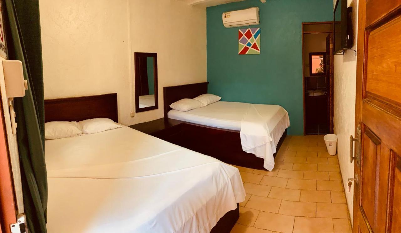 Hotel Cabinas Jacomar Eksteriør bilde